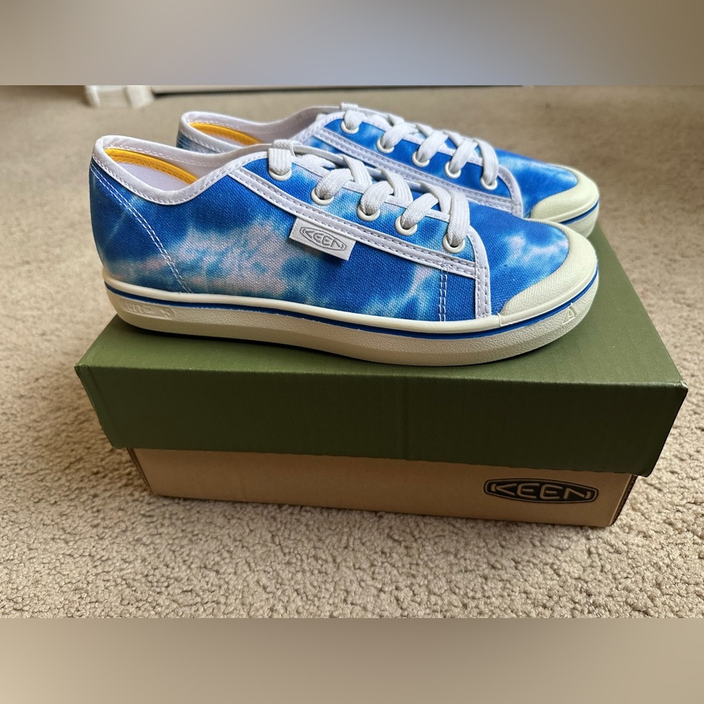 KEEN Elsa Lite Sneakers Women’s 6.5 Casual Comfort Shoes Lightweight Lace Up NIB